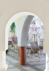 Similar image 19969112