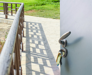 Similar image 19969145