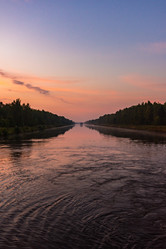 Similar image 19970327