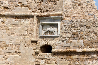 Similar image 20110254