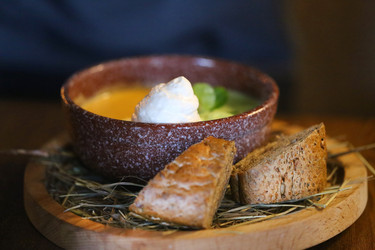 Similar image 20160927