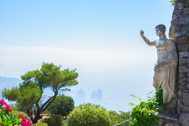 Similar image 20070006