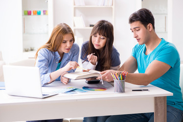 Similar image 20103240