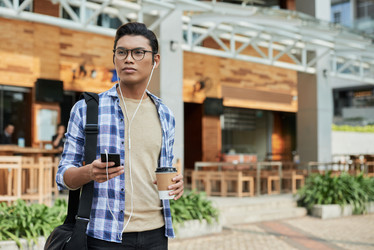 Similar image 19946196