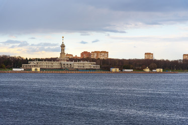 Similar image 20113703