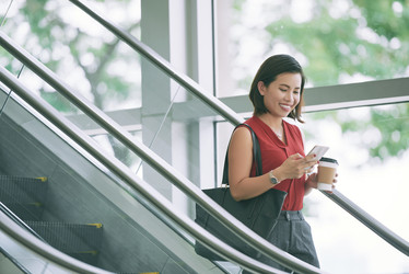 Similar image 19946475