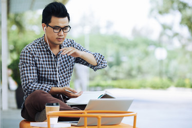 Similar image 19946518