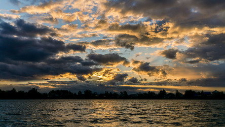 Similar image 20160259