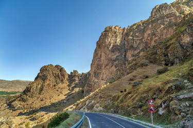 Similar image 20120284