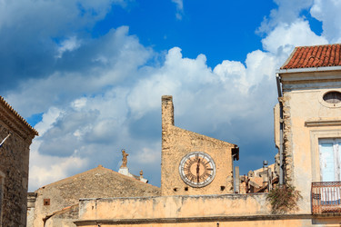 Similar image 20231958