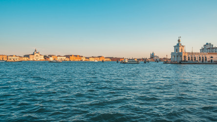 Similar image 20749568