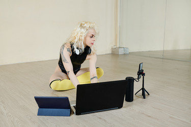 Similar image 20777375