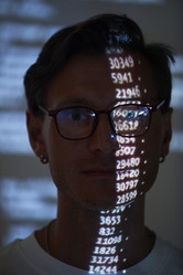 Similar image 20775376