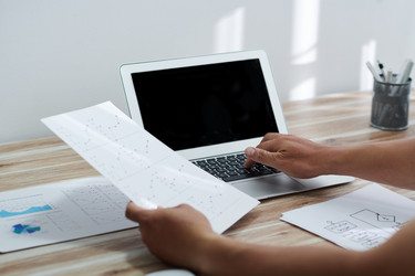 Similar image 20758375