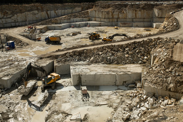 Similar image 20775137