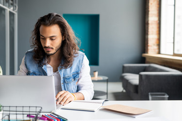 Similar image 20800043