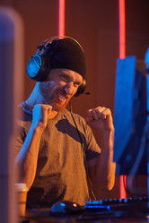 Similar image 20873875