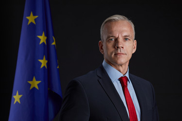 Similar image 20807468