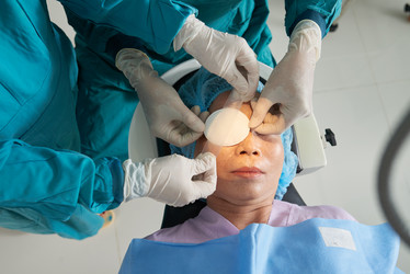 Similar image 20858343