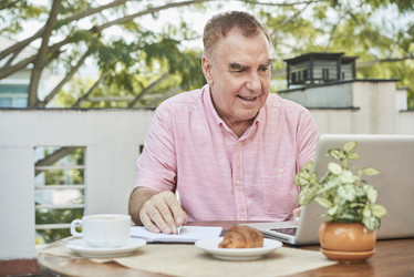 Similar image 20883075