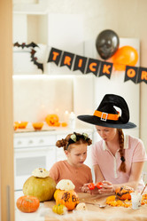 Similar image 20852420