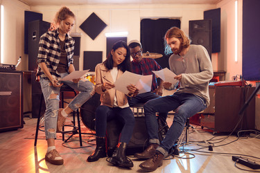 Similar image 20796336