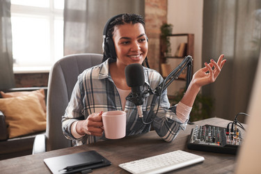 Similar image 20795200