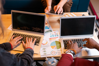 Similar image 20859663