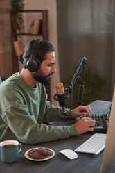 Similar image 20796606