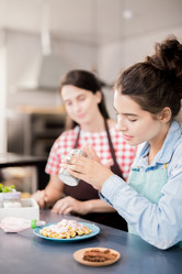 Similar image 20912277