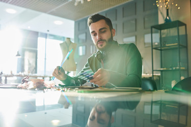 Similar image 20905475