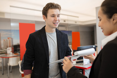 Similar image 20916379