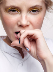 Similar image 20975755