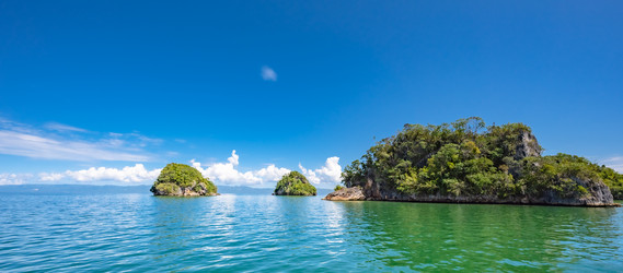 Similar image 21001261