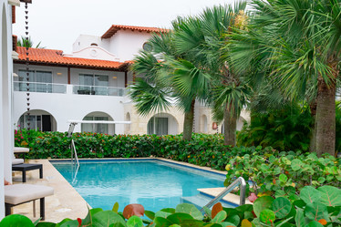 Similar image 21003635