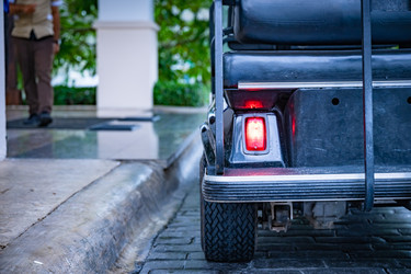 Similar image 21001358