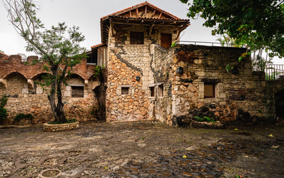 Similar image 21001764