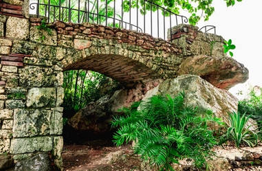 Similar image 21001834