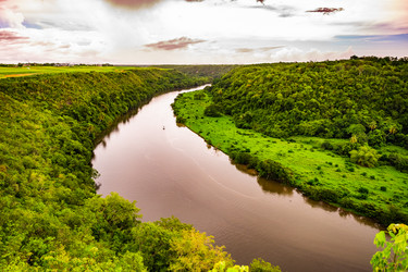 Similar image 21001175