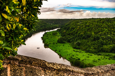 Similar image 21001282