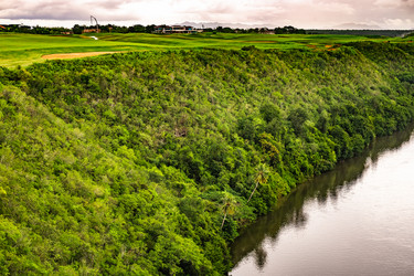 Similar image 21001283