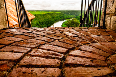 Similar image 20975386