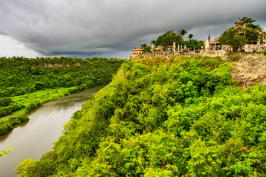 Similar image 20975421