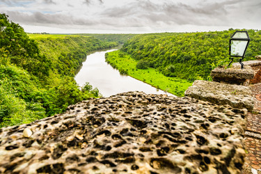 Similar image 20975424