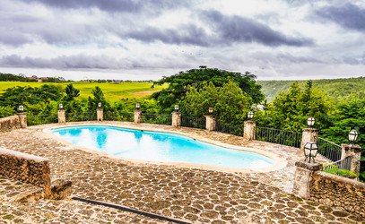 Similar image 20975427