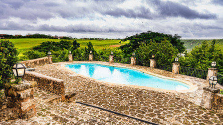 Similar image 20975428