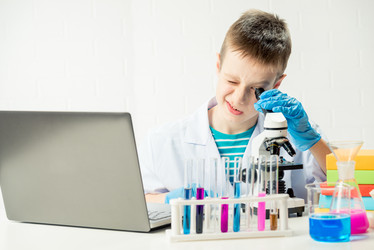 Similar image 20975100