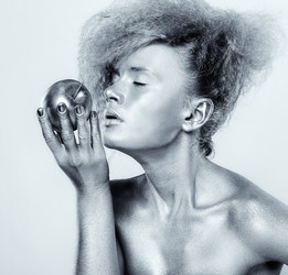 Similar image 21017439