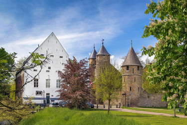 Similar image 20999425