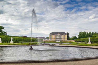 Similar image 20997332